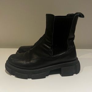 Vintage Lug Boots